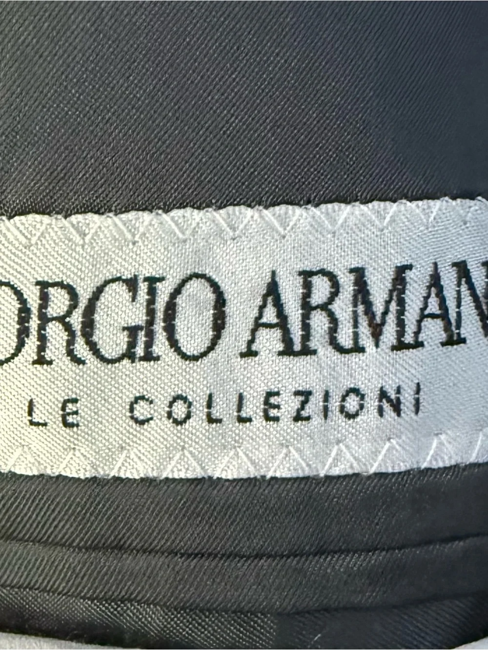 Giorgio Armani Collezioni Suit Jacket - 40R